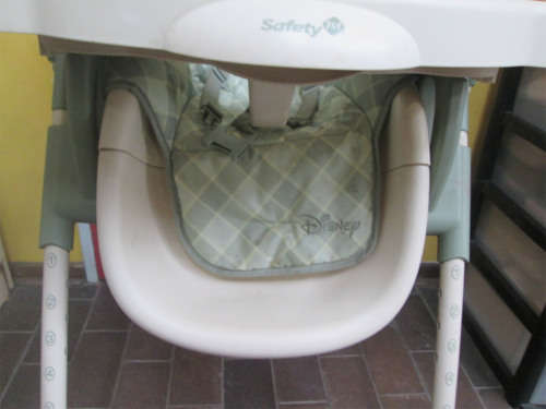 American Safety 1st "Winnie the Pooh" adjustable high chair on wheels