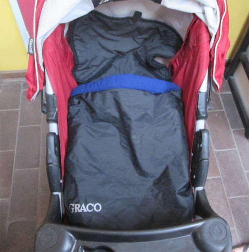 Graco Pram - Red