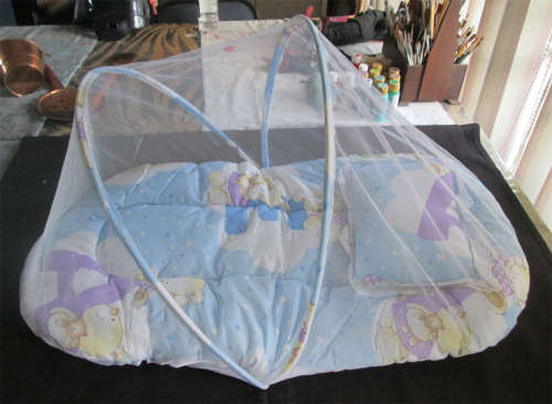 Baby Mosquito Protection Playmat in Zip Up Bag