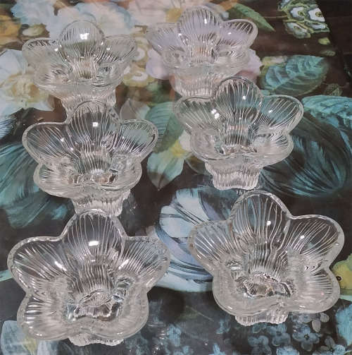 Set of 6 Sturdy Glass Flower Candle Holders