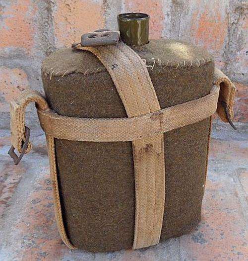 BRITISH ARMY WATER BOTTLE WW1 / WW2,ENAMELLED METAL BOTTLE FELT COVERED