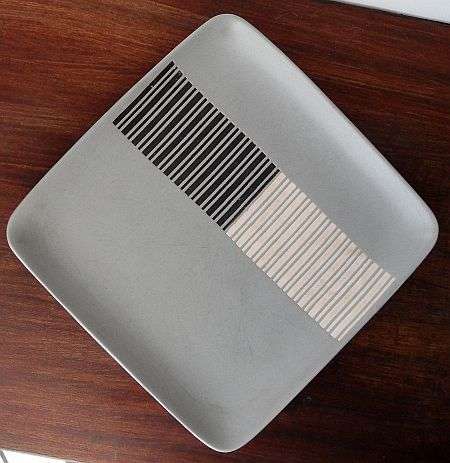 MID CENTURY CERAMIC DISH