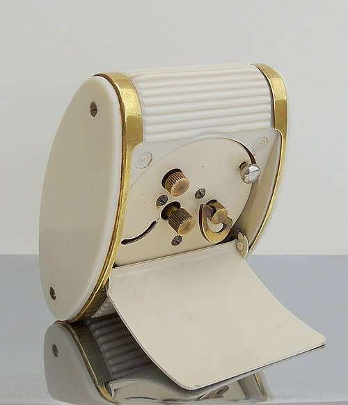TRAVEL ALARM CLOCK  CA 194050s WORKING MADE BY WESTCLOX LA SALLE ILLINOIS USA