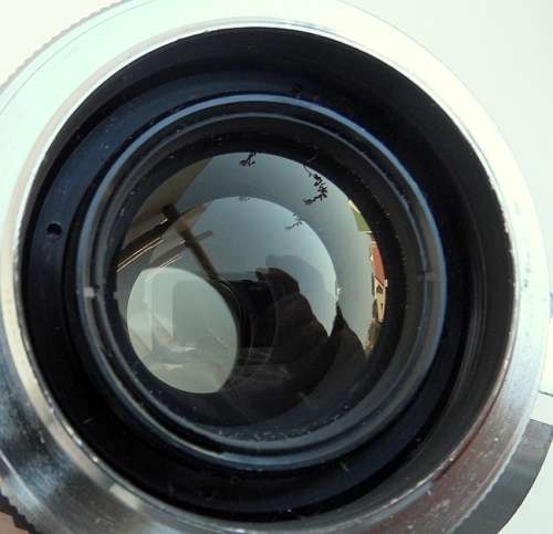 SUN HI-TELE ZOOM 85-210/ 4.8  M 42 SCREWMOUNT WITH TRIGGER GRIP