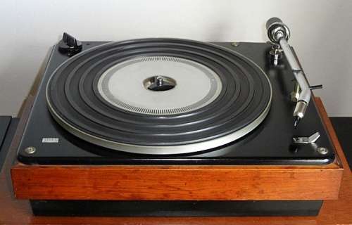 BANG and OLUFSEN TURNTABLE BEOGRAM 1000