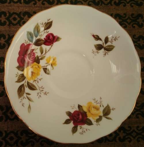 Crown Essex "Richmond Rose" Tea Duo