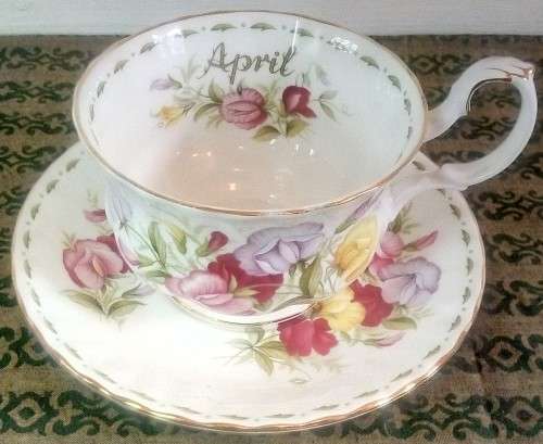 Royal Albert "Sweat Pea" Breakfast Duo (Flower of the Month: April)