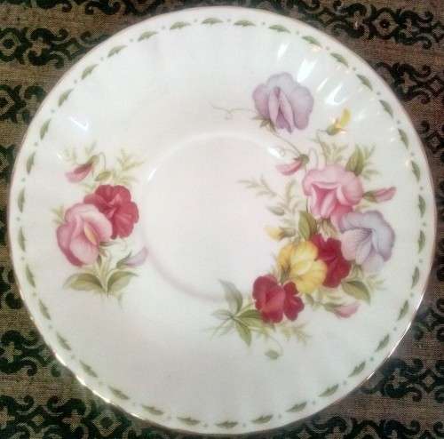 Royal Albert "Sweat Pea" Breakfast Duo (Flower of the Month: April)
