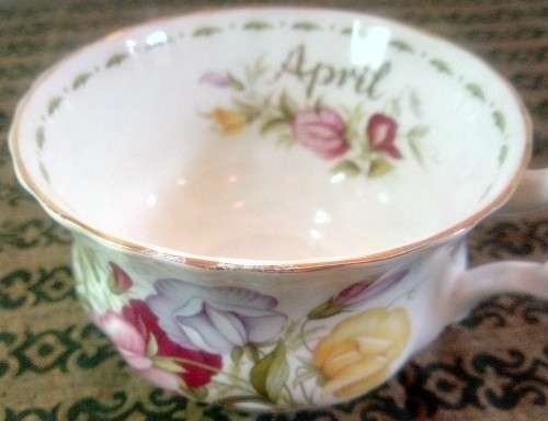 Royal Albert "Sweat Pea" Breakfast Duo (Flower of the Month: April)