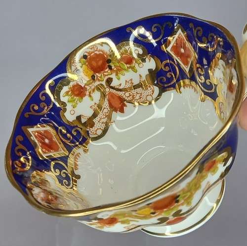 Royal Albert `Heirloom` (Avon Shape) Trio *RARE*