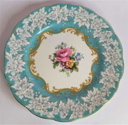Royal Albert `Enchantment` Trio !!READ!!