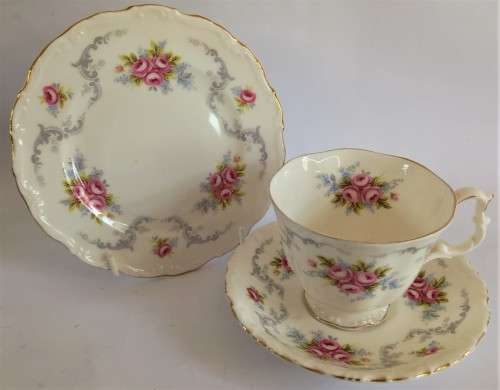 Royal Albert `Tranquility` Trio (2 available)