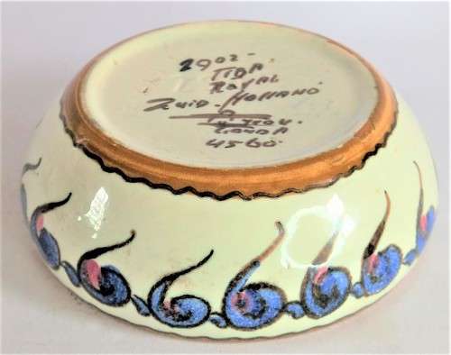 Small Gouda Bowl