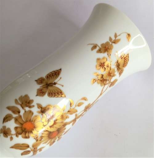 Medium Kaiser `Madeleine` Vase