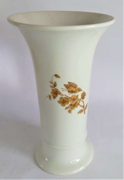 Medium Kaiser `Madeleine` Trumpet Vase
