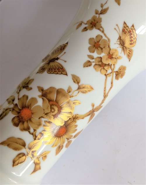 Medium Kaiser `Madeleine` Trumpet Vase