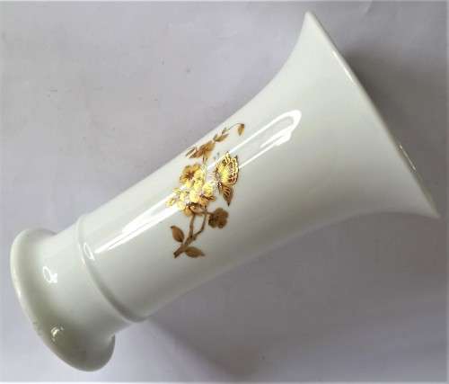 Medium Kaiser `Madeleine` Trumpet Vase