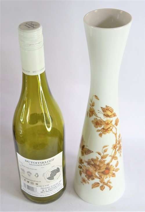 Tall Kaiser `Madeleine` Beaker Vase