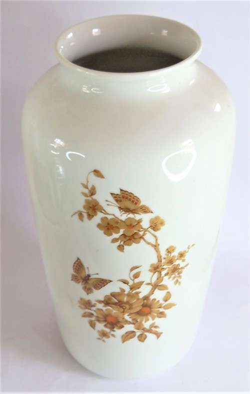 Oversized Kaiser `Madeleine` Vase (28.5cm)