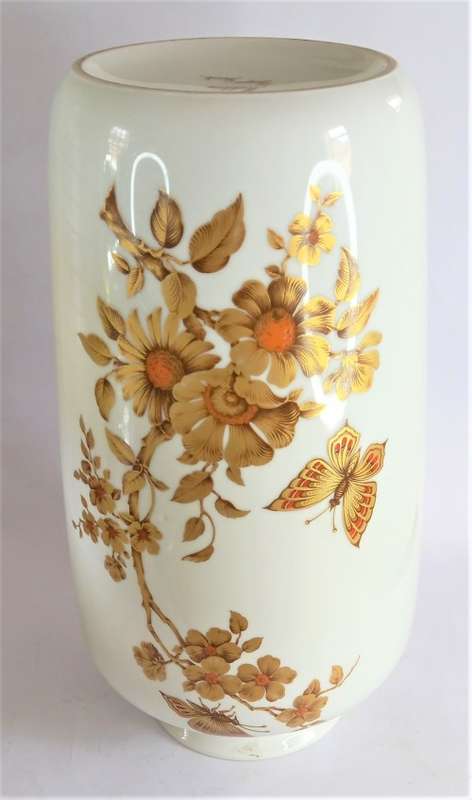 Oversized Kaiser `Madeleine` Vase (28.5cm)