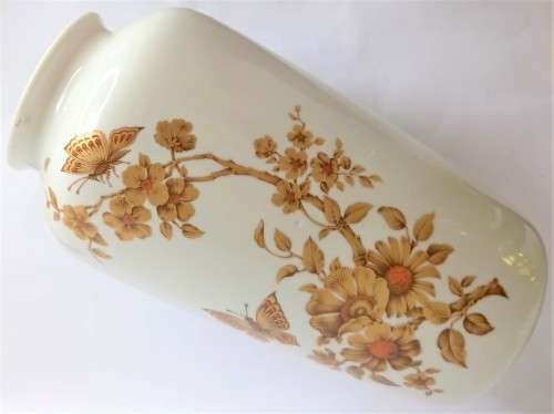 Oversized Kaiser `Madeleine` Vase (28.5cm)