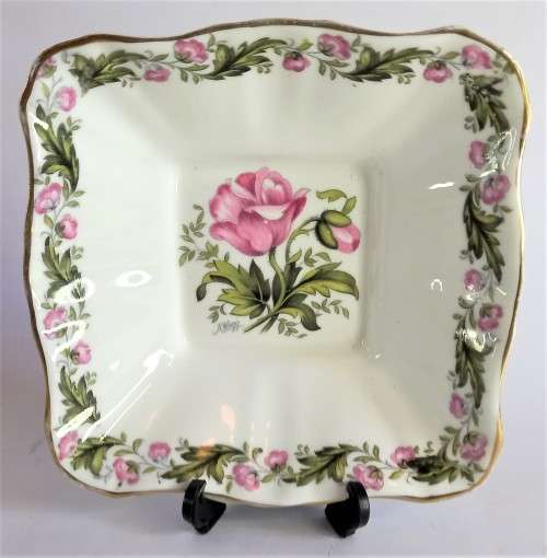Royal Albert `Cotswold` Bon-Bon Dish