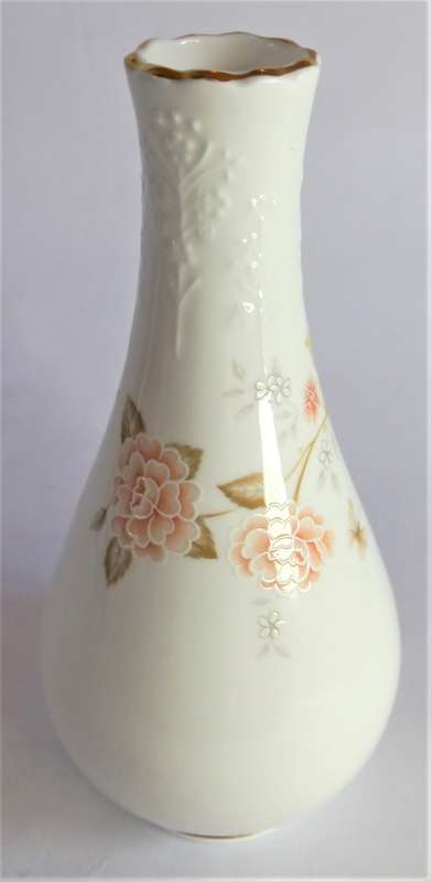 Royal Albert `Autumn Sunlight` Vase *RARE*