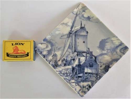 Limited Edition Delft `Oude Molen Fabriek` Tile / Dish