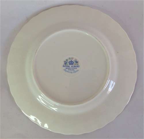 Royal Albert `Memory Lane` Replacement Plate