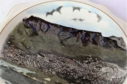 Small Royal Albert `Table Mountain` Dish *RARE*