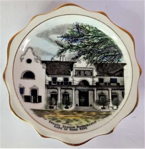 Small Royal Albert `Groote Schuur` Dish *RARE*