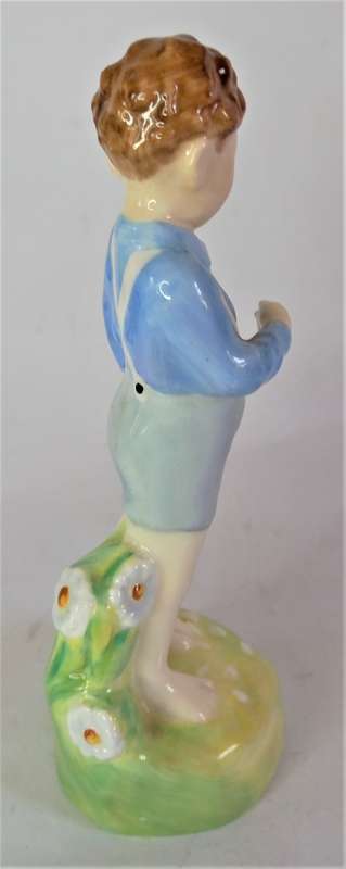Royal Doulton `She Loves Me Not` Figurine HN2045