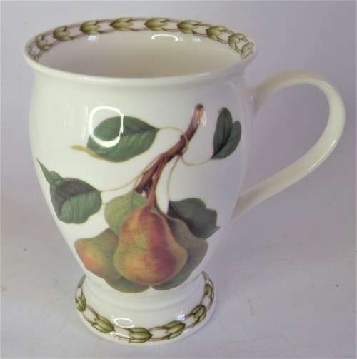 Queen`s `Hooker`s Fruit` Mug (Pears)