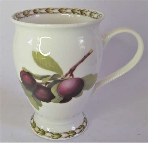 Queen`s `Hooker`s Fruit` Mug (Plums)