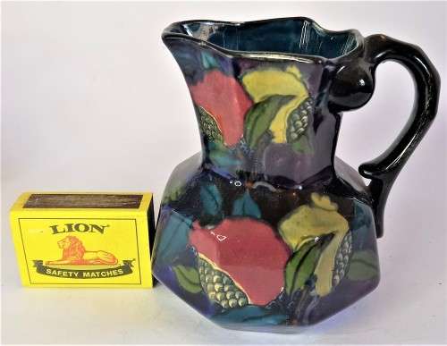 Rubens Ware `Pomegranate` Jug *VERY RARE*