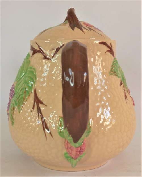 Wade `Bramble` Tea Pot *RARE*