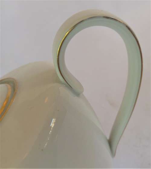 Hutschenreuther `Favorit` Tea Pot