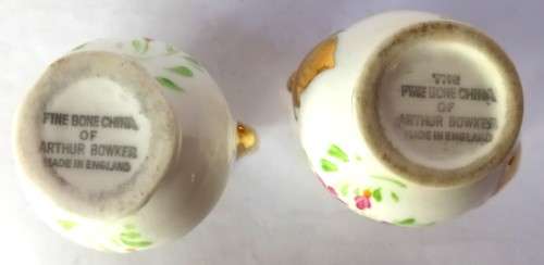 2 x Arthur Bowker Miniature Vases