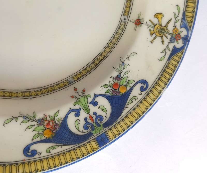 Royal Worcester `Bordeaux` Tea Trio *VERY RARE*