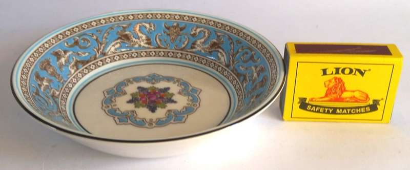4 x Wedgwood `Florentine` Bowls