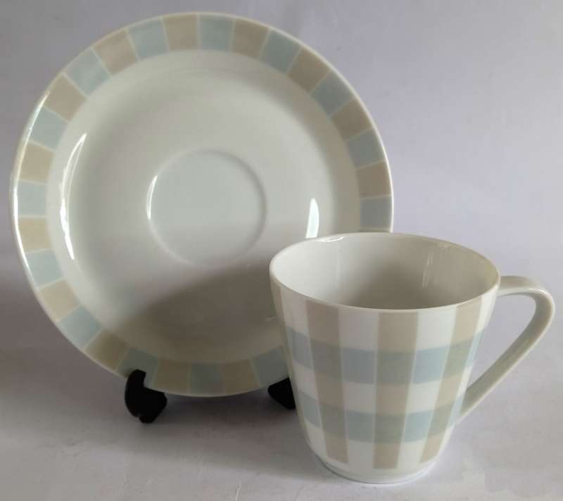 Hutschenreuther `Noblesse` Demitasse Duo