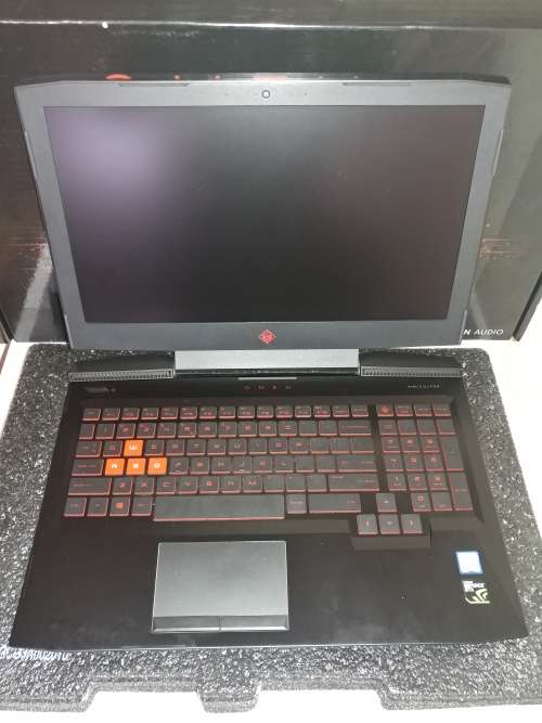 HP Omen 15 i7 7700HQ GTX 1050TI
