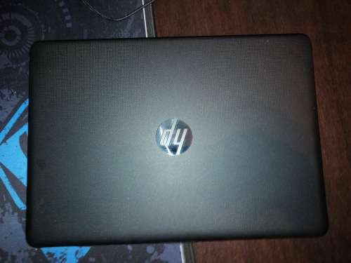 HP 14 CORE I3 6006U 8GB DDR4 250GB SSD