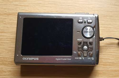 Olympus Tough 8000