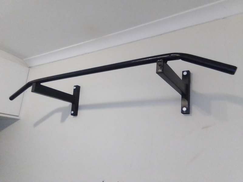 HANZU PULL UP BAR
