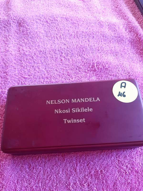 Wooden Coin Holder Box - Nelson Mandela Nkosi Sikilele Twinset
