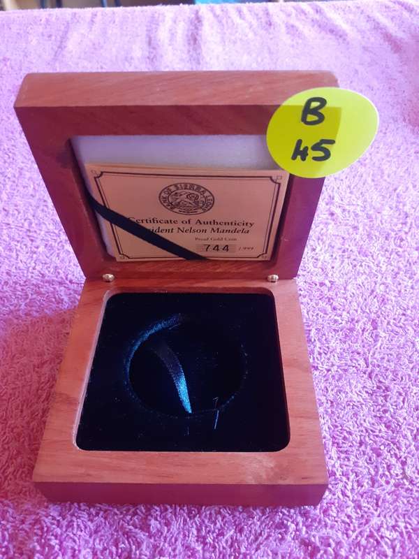 Wooden Coin Holder Box - President Mandela - A Better life for all - 1994 - 1999
