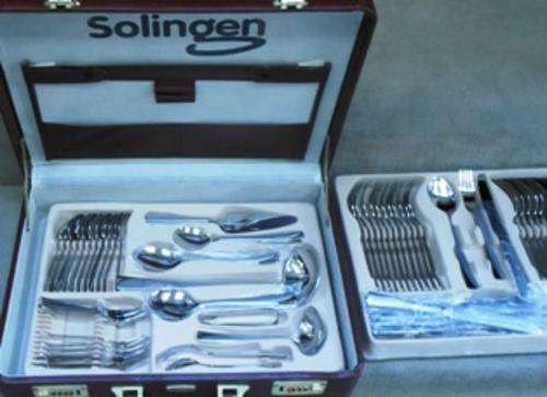 72 piece Solingen Cutlery set in case (Never used) High Quality German Made Cutlery