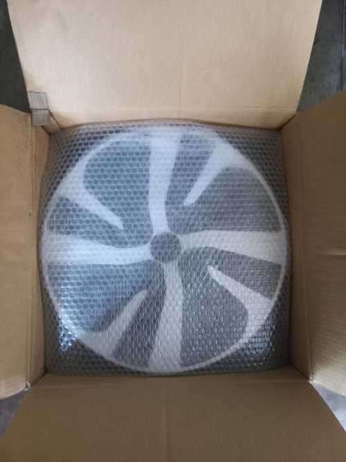New / Open Box Toyota Yaris 16` Mag Wheel