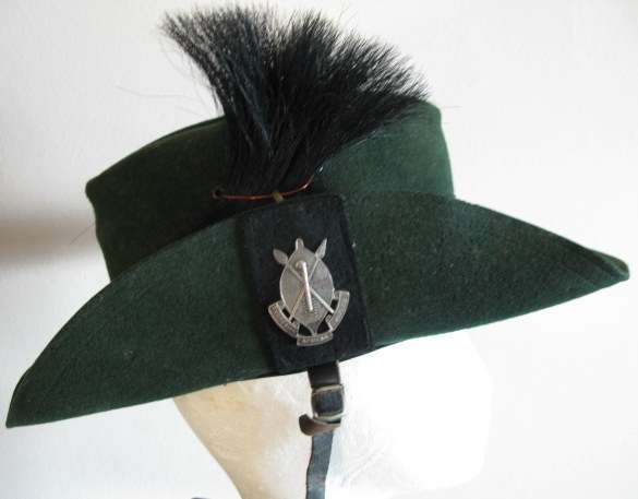 RHODESIAN AFRICAN RIFLES OFFICERS SLOUCH HAT IN GOOD CONDITION